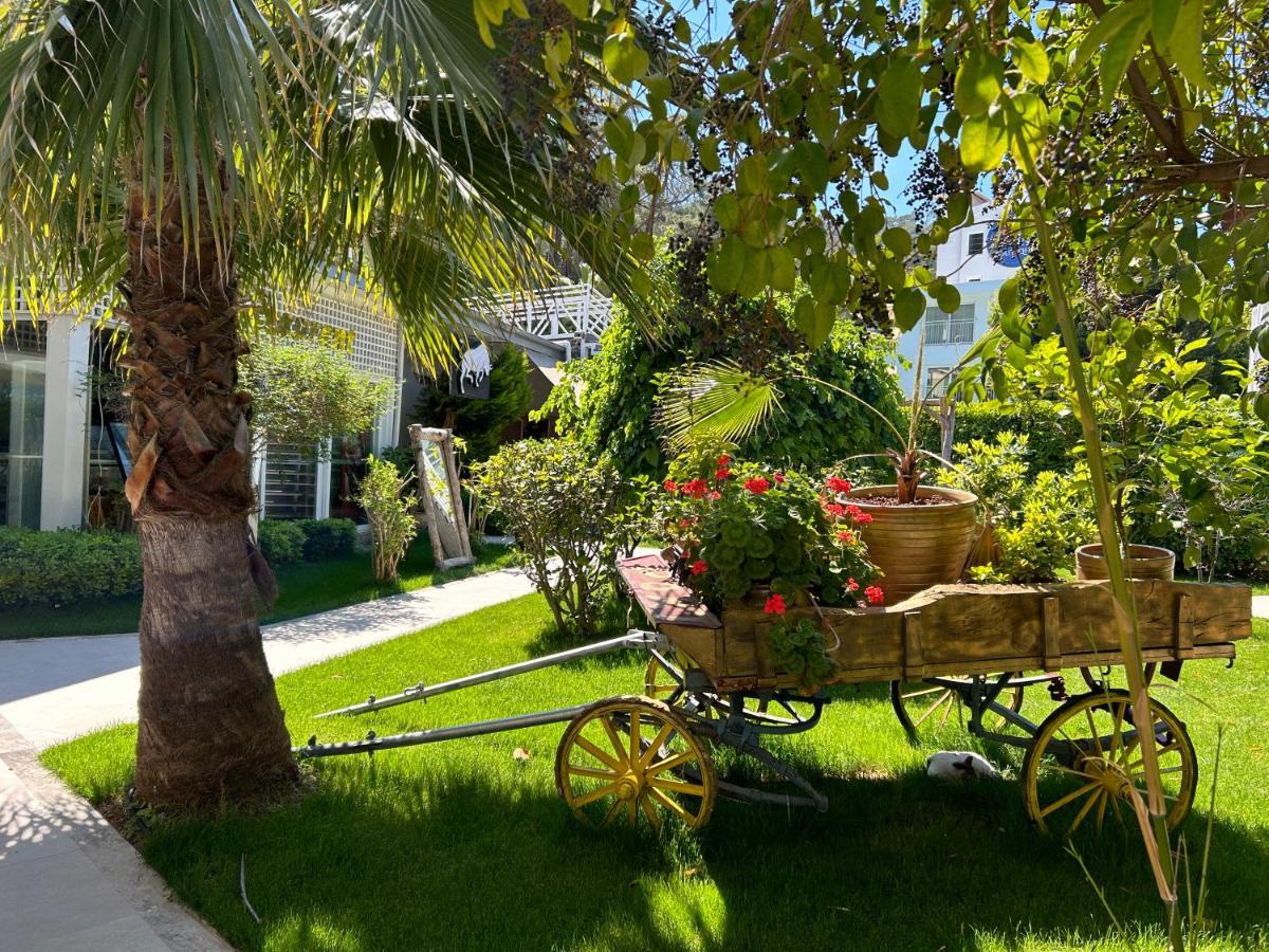 Marina Boutique Hotel Фетие Екстериор снимка